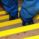 Findtape Ast-35 Premium Anti-slip Non-skid Tape  colors  60 Grit   12 In  X 10 F