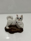 Vintage White Cat Figurine Porcelain Persian Mama Cat Carrying Kitten In Mouth