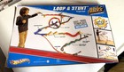 Hot Wheels Wall Tracks Loop   Stunt Set