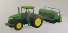 Tbe45433 John Deere Ertl 1 64 7215r With Grain Drill