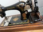 Hand Crank Singer Sewing Machine 128 La Vencedora