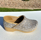 Dansko Professional Clogs Womens Eu 37  us 6 5-7  Champagne Glitter Gorgeous New