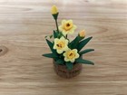 1 12 New Dollhouse Miniature Daffodils Flowers In A Wooden Half Tub For Garden