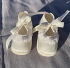 Vintage Baby Deer Shoes Off White Ruffle Satin Ribbon Size 1 Made In Usa Infant