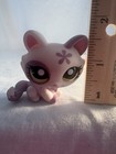 Littlest Pet Shop Cat Kitty Crouching White Purple Green Eyes Toy  1628 2008