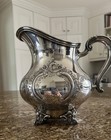 Vintage Reed And Barton Silverplate Pitcher 5600c3 Hand Chased - Very Clean
