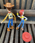 Toy Story Woody Jessie Doll Figures W  Hats 7  Woody 6  Jessie Htf Free Shipping