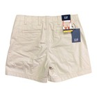 Gap Women s Classic Stretch Cotton Pockets 5  Inseam Mid Rise Short  Gp004081