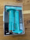 Odi Seven Mx Ruffian Grips Half Waffle Seven Green B01smn