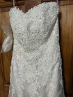 Maggie Sottero Emma Wedding Dress Size 6 Ivory Corset Detachable Cap Sleeves