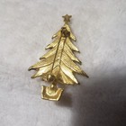 Vintage Christmas Tree Brooch Pin Enamel Rhinestone Gold Tone