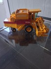 New Holland Tr85 Diecast Combine Harvester Farm Vehicle Toy Yellow red