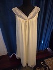 Doris Day Owned worn Yellow   White Nightgown From Hairstylist Sydney Guilaroff