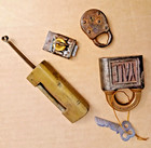 Lot Of 4 Old Locks Yale  Chinese Hidden Key  N l  Co  Stylized F Logo