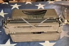 Vintage Royal Quiet De Luxe Portable Typewriter W hard Case - As-is Free Ship  