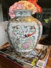 Vtg Chinese Rose Medallion Porcelain Vase Tongzhi Mark Famille Rose Macau 9 