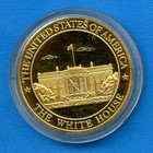 The White House Presidential Seal Souvenir Token 1 1 2  Coin Medal In Capsule