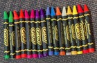 Unused  Rare Vintage Glow In The Dark Crayons Rose Art 16 Count 1995 Read