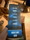 Neca Aliens Razor Claws Alien Action Figure Science Fiction   Horror Genre