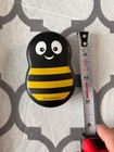 Buzzy Bee Baby Child Injection Help  Vibrating Medical Device To Minimize Pain