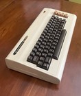 1980 s Commodore Vic - 20 Computer With Original Box - Untested