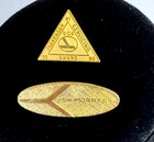  2  Vtg  Eastern Airlines Goldtone Service Awards Pins  Dca Award   Topflighter