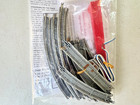 Micro Trains  990-40-101  Z Scale Oval Starter Roadbed Track Set W rerailer -nos