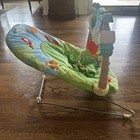 Video Fisher Price Rainforest Baby Bouncer Vibrating Seat Bouncy Chair Works 