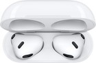 Apple Airpods 3rd Gen With Lightning Charging Case