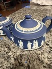 Vintage Wedgwood Jasperware Teapot   Sugar Bowl Blue W White Designs