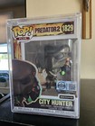 Funko Pop  Plus Predator 2 City Hunter  sliced Arm   1829 Le 3500 W  Protector