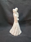 Lenox Bride   Groom Cake Topper Fine Ivory China 7  Wedding Promises Collection 