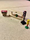 Brio Train Set Of The Train Station     Lot  7  Of Pieces