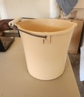 Vintage Rubbermaid Double Pour Spout 6 Qt Pail Bucket  2961 Almond