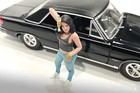 Lady Gray Blue Figure Showcast American Diorama Muscle Mechanic  4 25204 1 24 3 