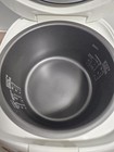 Zojirushi Neuro Fuzzy 5 Cups Rice Cooker Warmer Ns-wxc10 White Japan Works 