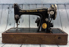 Antique 1928 Singer Model 99 Sewing Machine With Bendwood Case Not Working