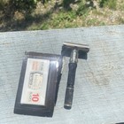Gillette Adjustable Vintage De Safety Razor - P4 1970 W  10 Nos Blades