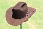 Resistol Br 17 5 Beaver Size 7  Chocolate  Red Liner  3 5    Brim  5    Crown