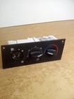 Kenworth T370 paccar Oem Climate Control 1000861933 f21-1032-100  missing Knob 