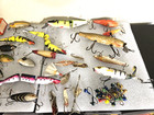 Huge Lot Of Vintage Fishing Lures   Sku 105