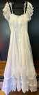 Beautiful Vtg Union Made 70s Prairie Lace Ruffle Gunne Style Wedding Dress Sz S