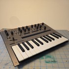 Korg Monologue Monophonic Analogue Synthesizer - 25 Keys  With Power Cord Nice 