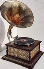 Antique Gramophone  Fully Functional Working Phonograph  Win-up Record Player