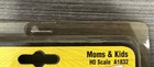Woodland Scenics Ho Scale A1832 Mom   Kids