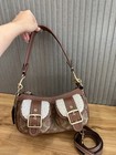 Ashton Baguette Bag In Signature Canvas Tan natural Cy658 Outlet New