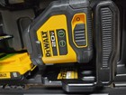 Dewalt 20v Line Laser Level Kit W  2ah Battery   Hard Case Dcle34021b