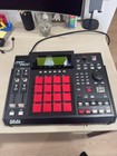 Akai Mpc2500 Music Production Center Drum Machine - Jjos - 128mb - Red Pads