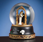 The San Francisco Music Box Company The Phantom    And Christine Mirror Scene Wate