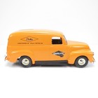 Deka Batteries East Penn Mfg  1951 Gmc Panel Truck Ertl 1 25 Diecast Bank